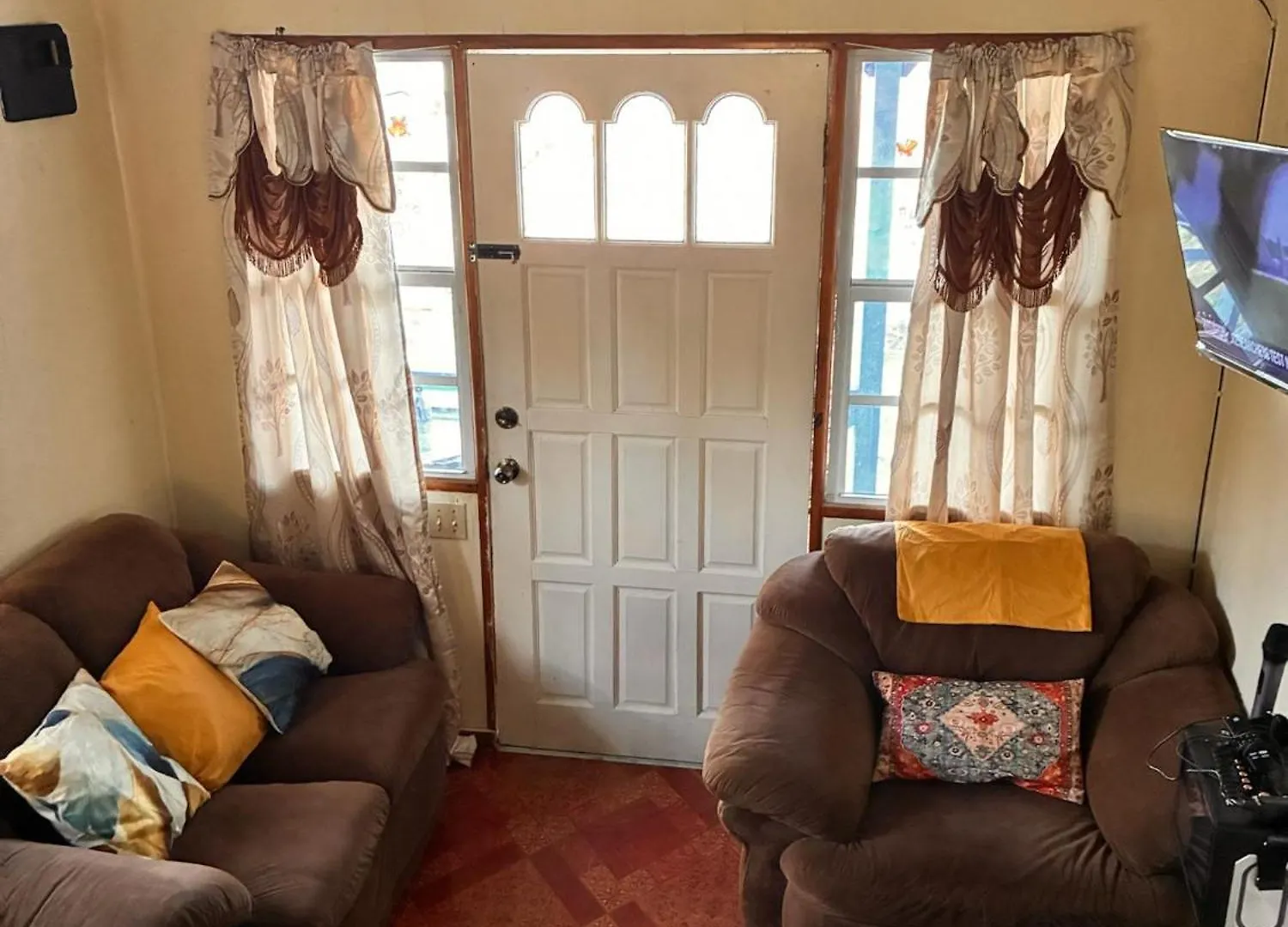 Ajs Cottage Escape Potters Village 0*,