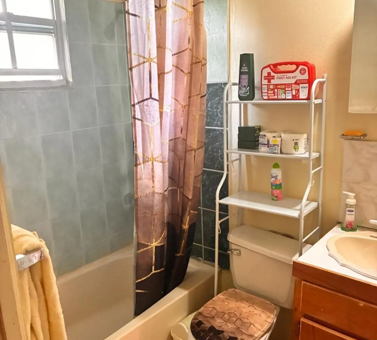 Ajs Cottage Escape Potters Village